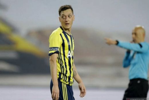 Ngeri! Pengamat Bungkam, Begini Sesumbar Raffi Soal Mesut Ozil - GenPI.co BANTEN