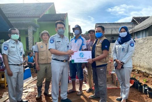 Peduli Korban Gempa Banten 6,6 M, Jasa Marga Salurkan Bantuan - GenPI.co BANTEN