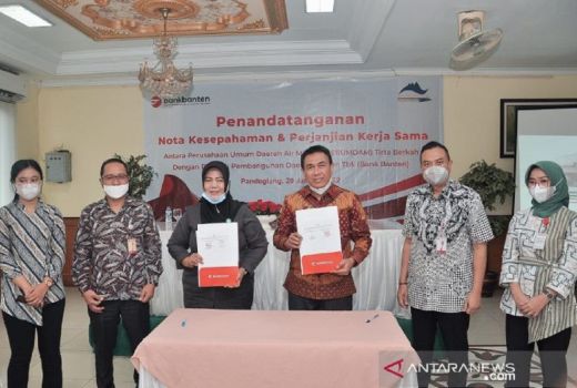 Kerja Sama dengan Bank Banten, Ini Harapan Perumdam Tirta Berkat - GenPI.co BANTEN