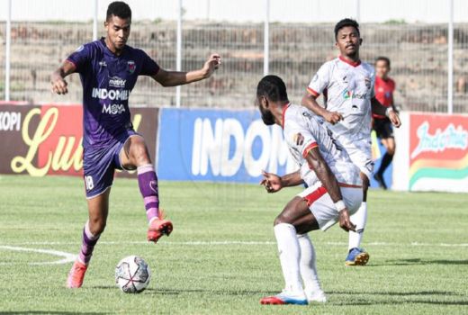 Ditahan Imbang Borneo 1-1, WCP Kembali Dibikin Kesal Wasit - GenPI.co BANTEN