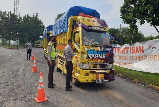 2 Pekan Razia ODOL, Tim Gabungan Tilang 262 Truk Obesitas - GenPI.co BANTEN