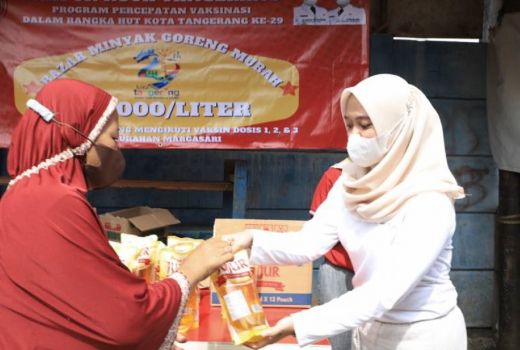 Boleh Juga, Nih, Ajak Warga Vaksin Booster dan Tebus Minyak Murah - GenPI.co BANTEN