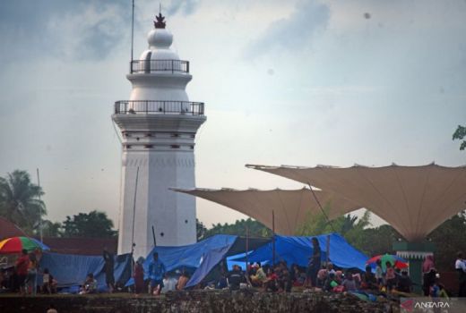 Pantau Kondisi Korban Banjir, Dinkes Provinsi Bangun 45 Posko - GenPI.co BANTEN
