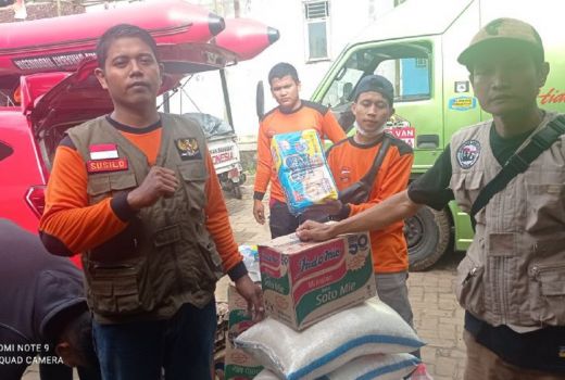Kades Curugpanjang Apresiasi Bantuan Korban Tanah Bergerak - GenPI.co BANTEN