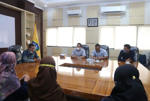 Bank BJB KCK dan Paragon Corps Beri Bantuan Banjir Kota Serang - GenPI.co BANTEN