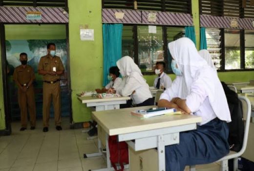 Menjelang Ujian Nasional, PTM di Kabupaten Kembali Diberlakukan - GenPI.co BANTEN