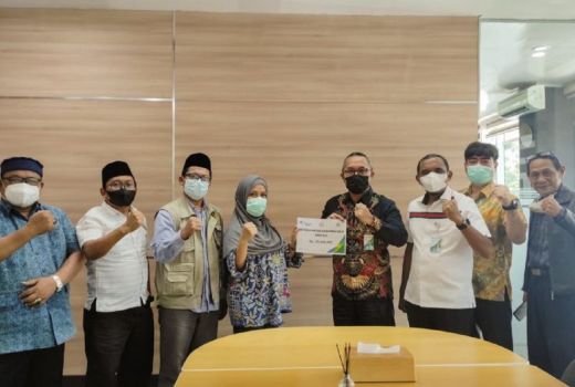 BPJAMSOSTEK Banten Galang Dana untuk Korban Banjir Serang - GenPI.co BANTEN