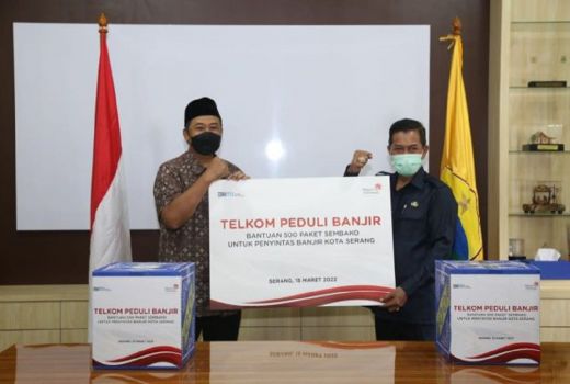 Telkom Indonesia Sumbangkan 500 Paket Sembako di Kota Serang - GenPI.co BANTEN