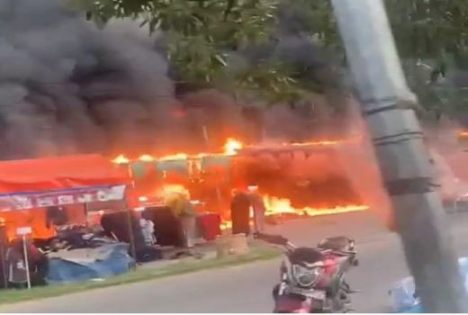 45 Kios di Pasar Mutiara Garuda Terbakar, 3 Pedagang Luka Bakar - GenPI.co BANTEN