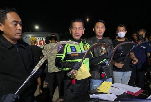 Polisi Tangkap 3 Pelaku Tawuran Perkara Bola, Dituntut 10 Tahun - GenPI.co BANTEN