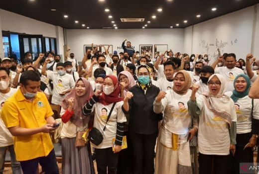Ratusan Pemuda Galang Dukungan untuk Airlangga di Pilpres 2024 - GenPI.co BANTEN