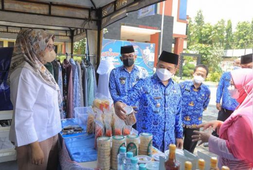 Walkot Tangerang Minta Jajarannya Update Penerima BPNT - GenPI.co BANTEN