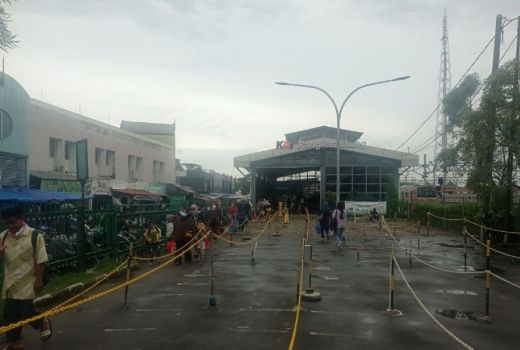 Jumlah Pemudik di Stasiun Rangkasbitung Menurun, Ini Penyebabnya - GenPI.co BANTEN