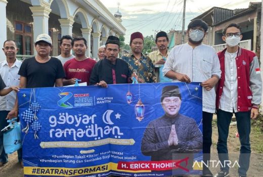 Berbagi Berkah, Relawan Indonesia Muda Bagi Sembako untuk Marbot - GenPI.co BANTEN