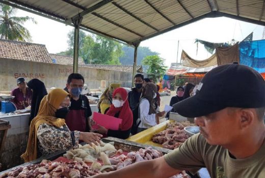 Waduh, Dispertan Banten Temukan Usus Ayam Berformalin di Pasar - GenPI.co BANTEN