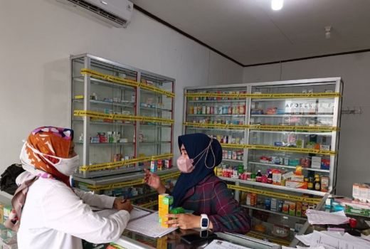 Sidak Toko Obat, 2 Apotek Tak Berizin di Tangerang Ditertibkan - GenPI.co BANTEN