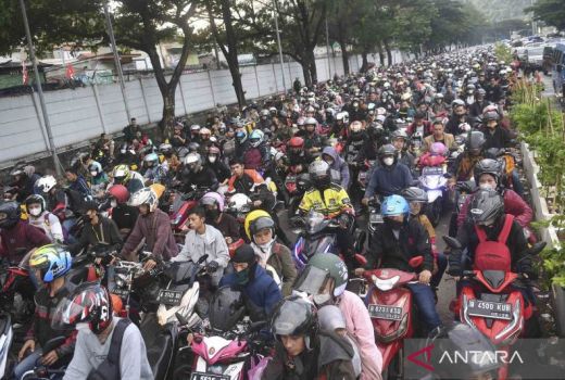 Kepadatan GT Cikupa dan Merak Bergeser, Kok Bisa? - GenPI.co BANTEN