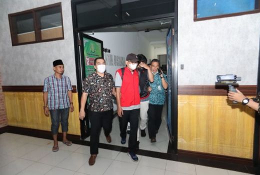 Penggelapan Pajak, Pengamat Minta Kepala Bapenda Diperiksa Kejari - GenPI.co BANTEN