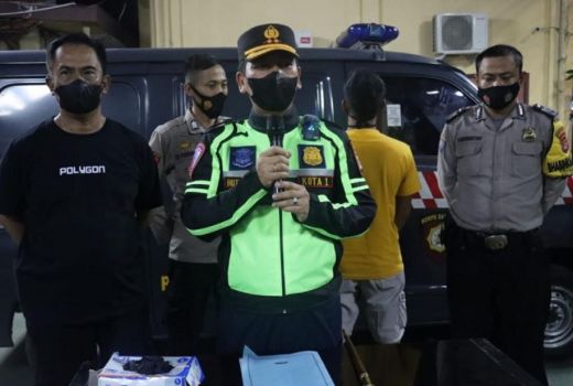 Polres Serang Tangkap Sopir Bus yang Kabur Usai Tewaskan 4 Orang - GenPI.co BANTEN