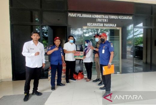 Korban Banjir di Tanjung Burung Terima Bantuan Logistik dari BPBD - GenPI.co BANTEN