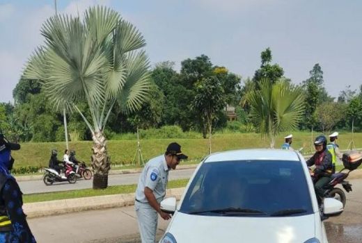 Tertibkan Penunggak PKB dan SWDKLLJ, Jasa Raharja Gelar Razia - GenPI.co BANTEN