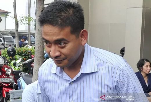 Tata Janeeta Dukung Raden Brotoseno, Susah Senang Hadapi Bersama - GenPI.co BANTEN