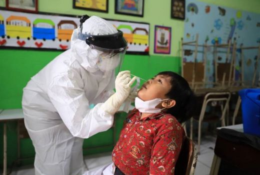 Positivity Rate Covid-19 Lebih dari 5 Persen, Sekolah Ditutup - GenPI.co BANTEN