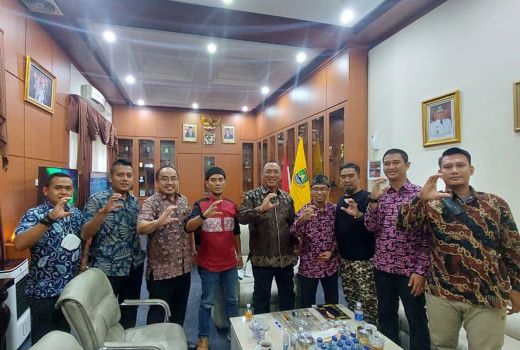 Honorer Dapat Angin Segar, Nasibnya Bakal Diperjuangkan - GenPI.co BANTEN