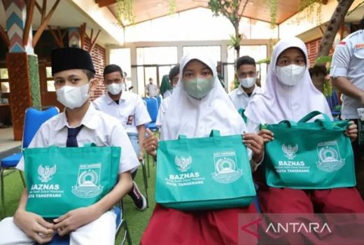 Baznas Kota Tangerang Santuni Yatim Piatu dan Duafa Rp 444 Juta - GenPI.co BANTEN