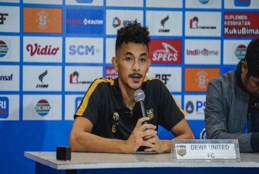 Belum Bangkit, Theo Beri Semangat Rekannya di Dewa United - GenPI.co BANTEN