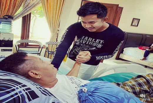 Kunjungi Ayah, Pesan Anak Angkat Tukul Arwana Bikin Haru - GenPI.co BANTEN