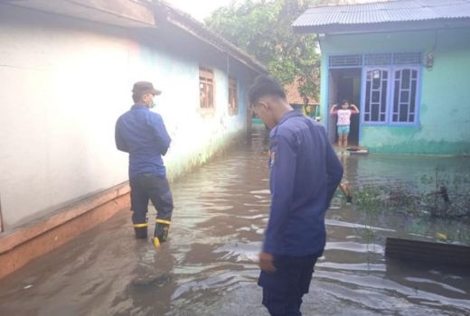 Hujan Lebat, 10 Rumah di Kecamatan Curug Terendam Banjir - GenPI.co BANTEN