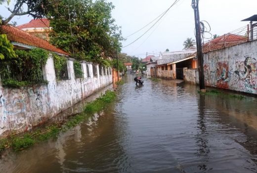 Pasir Kongsen Jadi Langganan Banjir, Warga: Drainase Buruk - GenPI.co BANTEN