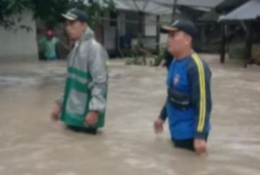 Sungai Cipeundeuy Meluap, Belasan Rumah di Pandeglang Terendam Banjir - GenPI.co BANTEN