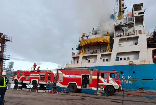 Kapal Pengangkut Pupuk di Cilegon Terbakar, Begini Kronologinya - GenPI.co BANTEN