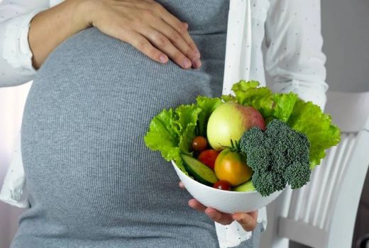 3 Bahaya Mengerikan Jika Ibu Hamil Sering Telat Makan - GenPI.co BANTEN