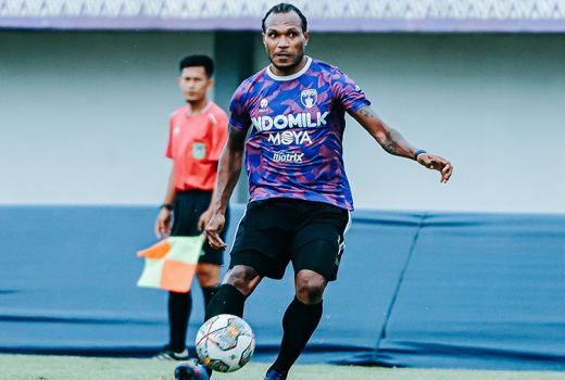 Persita Kalah 2 Kali di Laga Uji Coba, Nelson Alom Beber Alasannya - GenPI.co BANTEN
