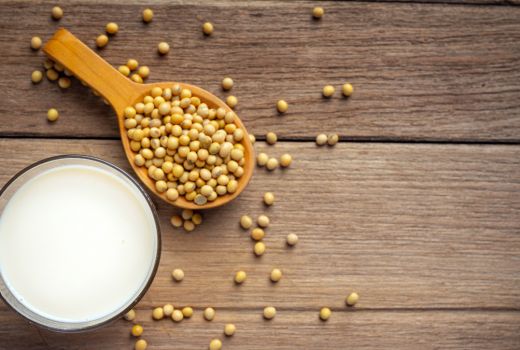 3 Manfaat Minum Susu Kedelai untuk Pasutri Sulit Dapat Anak - GenPI.co BANTEN