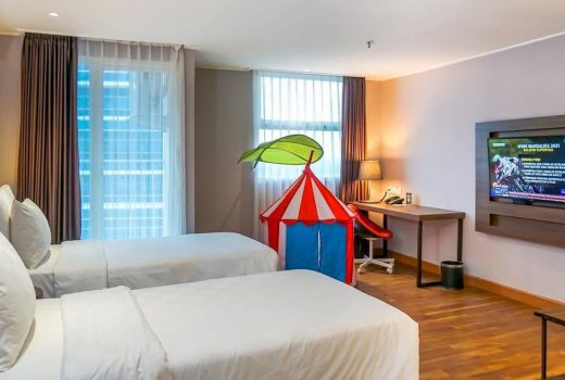 Hotel Murah Bintang 4 di Tangsel: Bisa Nonton Netflix, Lokasi Strategis - GenPI.co BANTEN