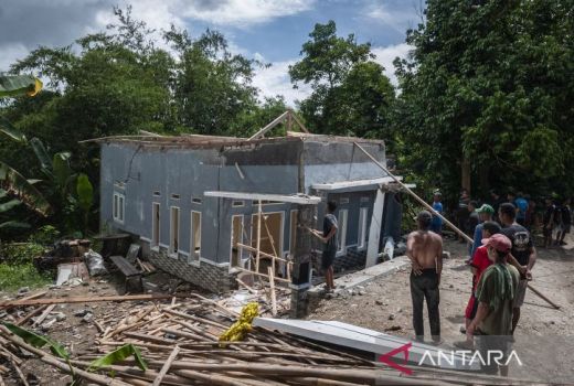 Ada Ancaman Pergerakan Tanah, Warga Lebak Diminta Waspada - GenPI.co BANTEN
