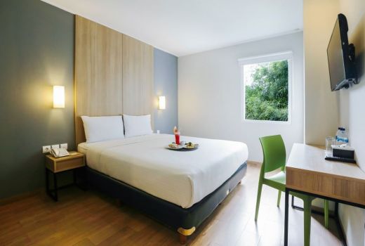 Hotel Murah Bintang 2 di Tangsel: Kamar Bersih, Lokasi Strategis - GenPI.co BANTEN