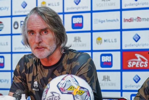 Dewa United Hadapi Borneo FC, Jan Olde Riekerink: Ujian Mental! - GenPI.co BANTEN