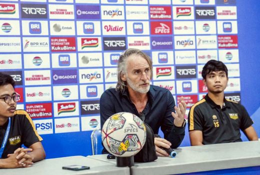 Dewa United Kalah 2-0 dari PSIS, Jan Olde Riekerink Bilang Begini - GenPI.co BANTEN