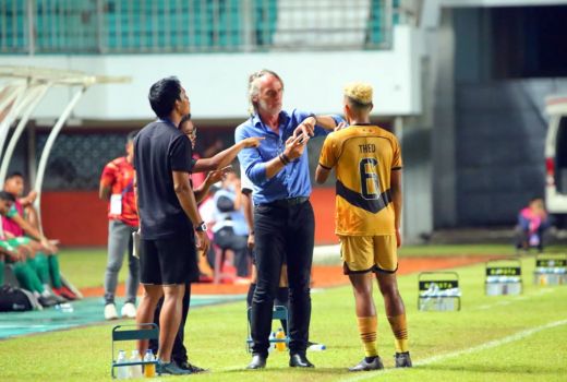 Pelatih Dewa United Sebut Theo Fillo Bisa Samai Level Frenkie De Jong - GenPI.co BANTEN