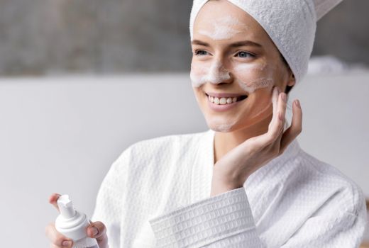 Ibu Hamil Harus Coba 3 Produk Paket Skincare yang Aman Ini - GenPI.co BANTEN