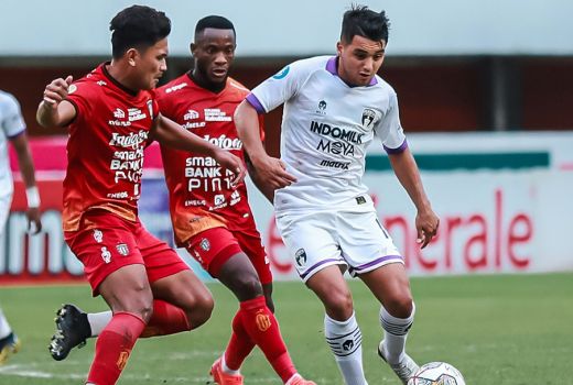 Persita Tangerang Tahan Imbang Bali United 1-1 di Sleman - GenPI.co BANTEN