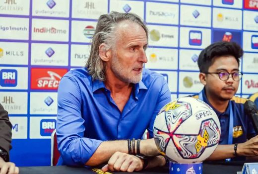 Dewa United Kalah 1-2, Jan Olde Riekerink: Barito Putera Tampil Lebih Baik - GenPI.co BANTEN