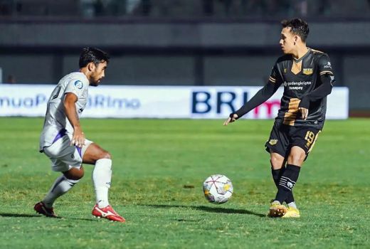 Dewa United vs Persija: Egy Tak Sabar Jumpa Rekan di Timnas - GenPI.co BANTEN