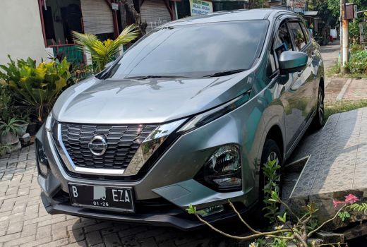 Mobil Bekas Murah di Serpong: Nissan Livina 2019 Rp 188 Juta - GenPI.co BANTEN