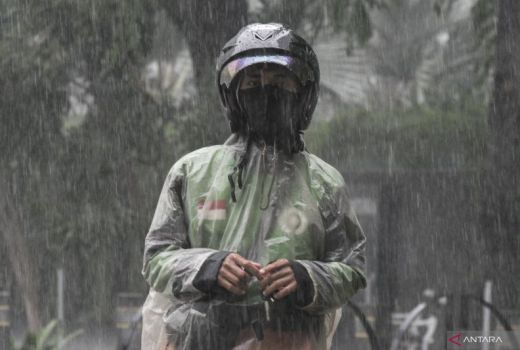 BMKG Beri Peringatan Dini Cuaca Ekstrem di 3 Wilayah Banten - GenPI.co BANTEN